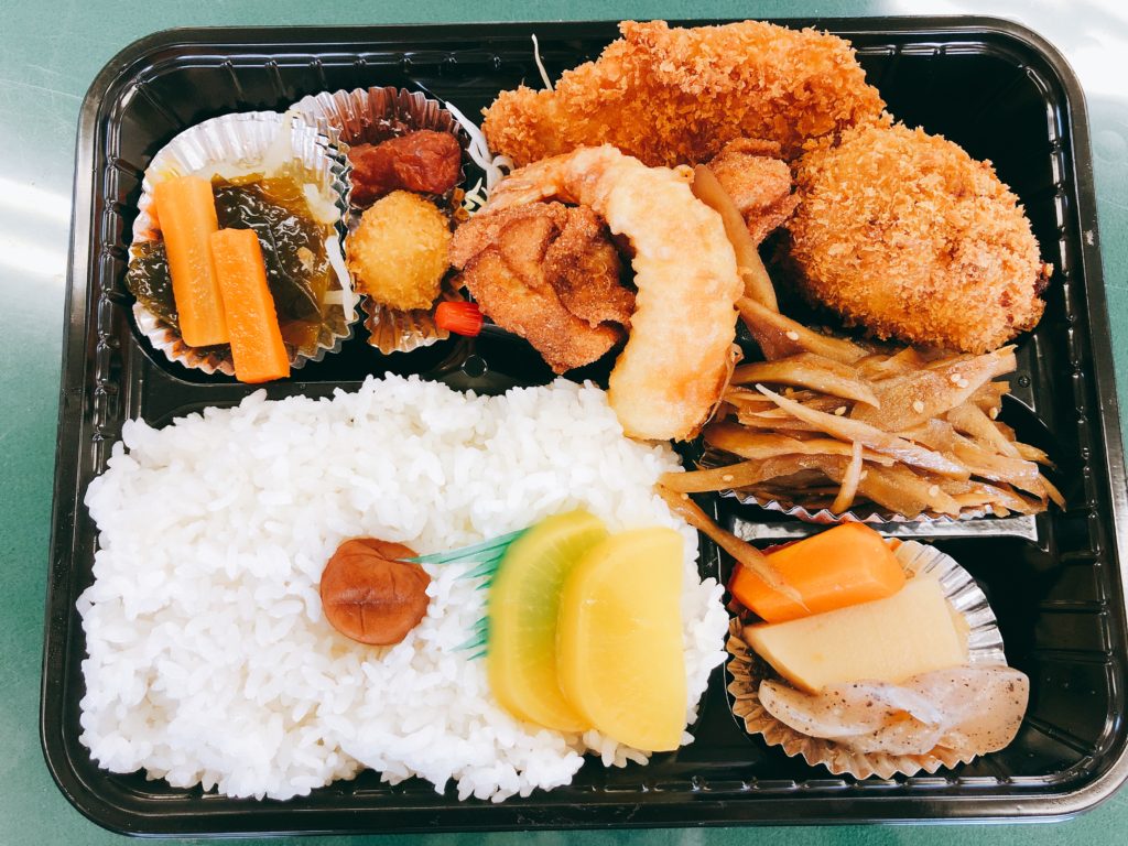 お弁当　おふくろ