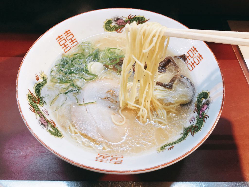 中洲　福岡　ラーメン　屋台　やまちゃん　奈良　オークホーム